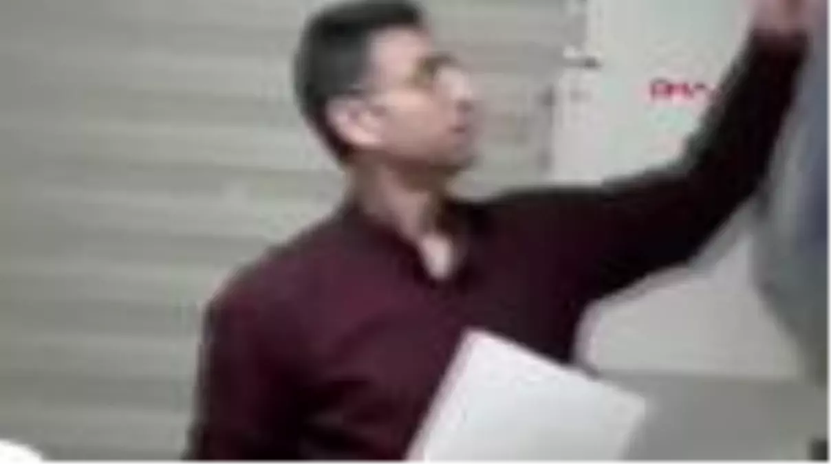 KAYSERİ Mutfak dolabı kapağında matematik dersi