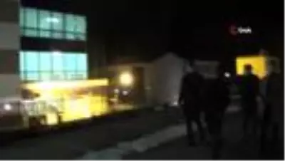 Korona virüs nedeniyle yurtlarda kalan Cezaevi personeline alkışlı destek Korona virüs nedeniyle yurtlarda kalan Cezaevi personeline alkışlı destek