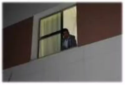 Korona virüs nedeniyle yurtlarda kalan cezaevi personeline alkışlı destek Korona virüs nedeniyle yurtlarda kalan cezaevi personeline alkışlı destek