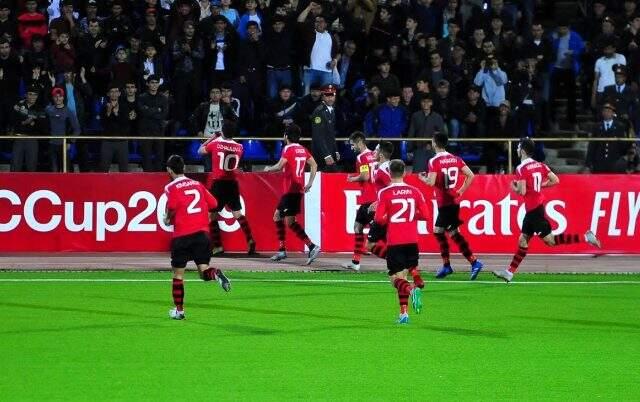 Koronavirüs vakasının görülmediği Tacikistan'da futbol maçları başlıyor Koronavirüs vakasının görülmediği Tacikistan'da futbol maçları başlıyor