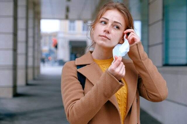 Maske nasıl takılır? Koronavirüs maskesi nasıl kullanılır? Doğru maske kullanımı nasıl olmalıdır? Maske kullanımında hijyen nasıl sağlanmalı?