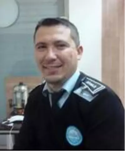Tamir için girdiği otomobilin altında vurulan 1 çocuk babası hayatını kaybetti Tamir için girdiği otomobilin altında vurulan 1 çocuk babası hayatını kaybetti