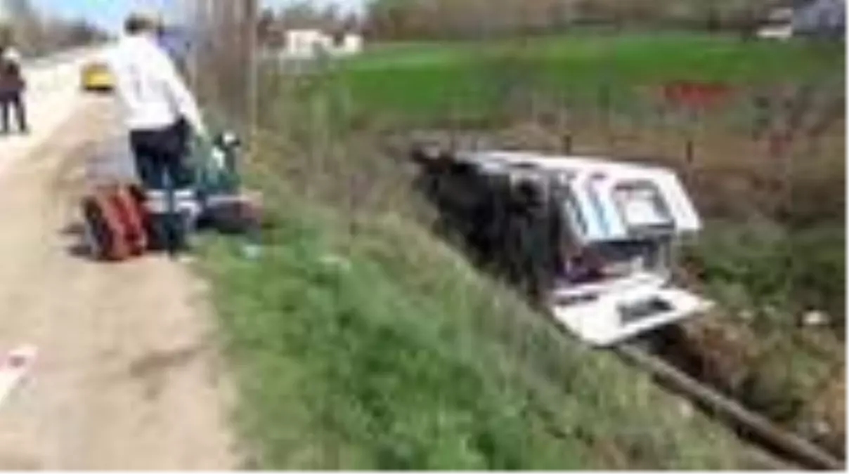 tokat hasta tasiyan ambulans devrildi 4 yarali