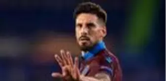 Abdülkadir Ömür: Trabzonspor'da futbolcuların Milli Dayanışma Kampanyası'na desteği sürüyor Abdülkadir Ömür: Trabzonspor'da futbolcuların Milli Dayanışma Kampanyası'na desteği sürüyor