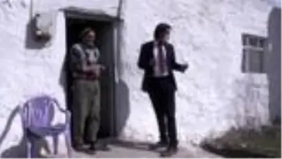 65 yaş ve üstü ile kronik rahatsızlığı bulunan vatandaşların evleri dezenfekte edildi - AĞRI