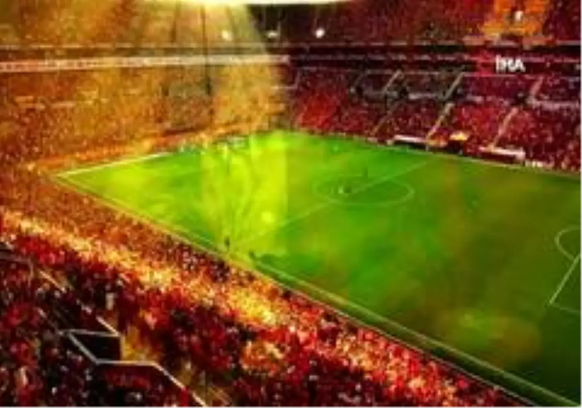 Bakan Kasapoğlu'ndan Galatasaray paylaşımlı 'Evde kal' mesajı