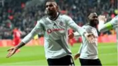 Beşiktaş'ta Boateng ve Lens ülkelerine gidiyor