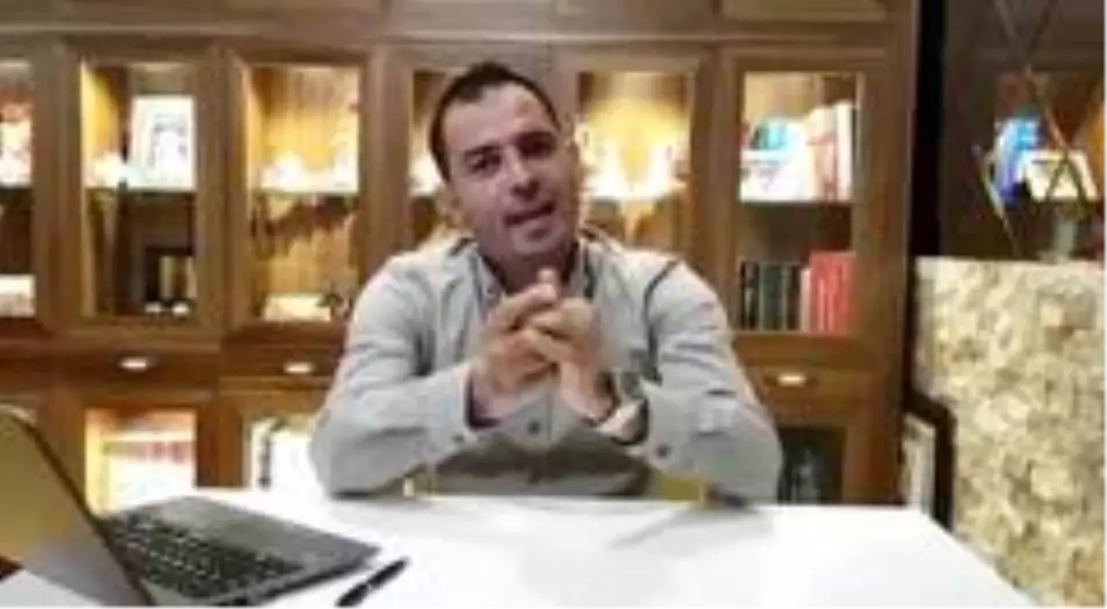 Doktordan 'korona virüse' karşı şarkılı reçete