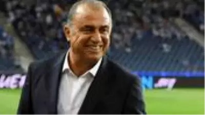 Fatih Terim’den oyuncularına: Devletimiz güçlü, sağlığımız süper