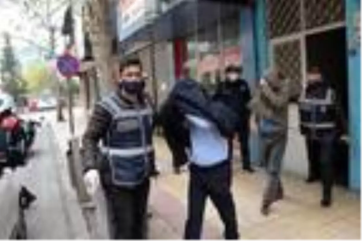 Kumar operasyonunda 15 kişiye 3 bin 150'şer lira 'sosyal mesafe' cezası