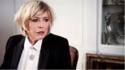Soğuk algınlığı şikayetiyle hastaneye giden ünlü şarkıcı Marianne Faithfull'un koronavirüs testi pozitif çıktı Soğuk algınlığı şikayetiyle hastaneye giden ünlü şarkıcı Marianne Faithfull'un koronavirüs testi pozitif çıktı