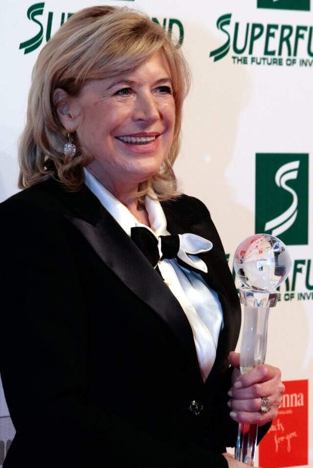 Soğuk algınlığı şikayetiyle hastaneye giden ünlü şarkıcı Marianne Faithfull koronavirüs testi pozitif çıktı Soğuk algınlığı şikayetiyle hastaneye giden ünlü şarkıcı Marianne Faithfull koronavirüs testi pozitif çıktı