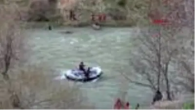 Tunceli'de kayıp uzman çavuş ve Gülistan'dan bugün de iz yok Tunceli'de kayıp uzman çavuş ve Gülistan'dan bugün de iz yok