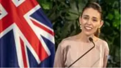 Yeni Zelanda Başbakanı Ardern, koronavirüs önlemlerine uymayanlara ’aptal’ dedi