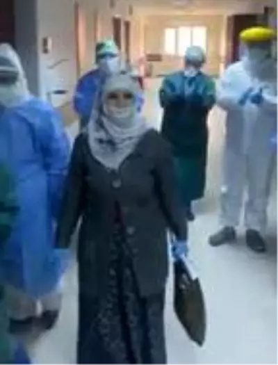 70 yaşındaki koronavirüs hastası taburcu oldu 70 yaşındaki koronavirüs hastası taburcu oldu