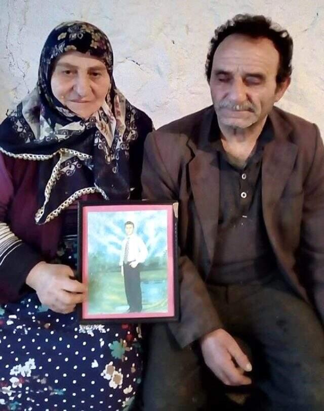 Ardahanlı damat, gelin almak için gittiği Azerbaycan'da salgın sebebiyle mahsur kaldı.