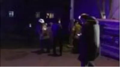 Başakşehir'deki trafik kazasında 1 kişi yaralandı Başakşehir'deki trafik kazasında 1 kişi yaralandı
