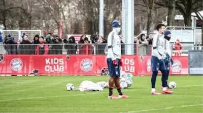 Bayern Münih, koronavirüs arasını bitirerek antrenmanlara başlıyor Bayern Münih, koronavirüs arasını bitirerek antrenmanlara başlıyor