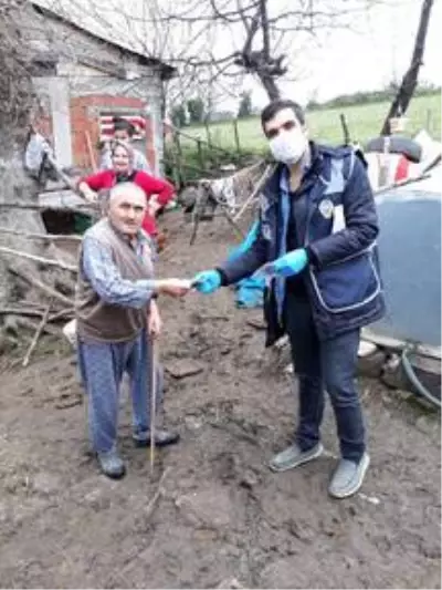 Çorum'da iki aile arasındaki hayvan otlatma kavgasında 7 kişi yaralandı Çorum'da iki aile arasındaki hayvan otlatma kavgasında 7 kişi yaralandı