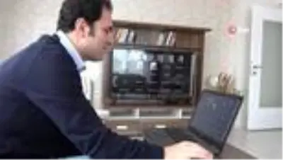 Elazığ 30'arlı sınıflarda 'Canlı Ders' uygulamasına geçti Elazığ 30'arlı sınıflarda 'Canlı Ders' uygulamasına geçti