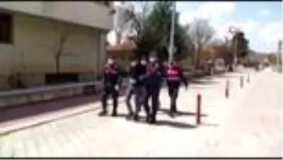 Özel aparatla hırsızlık yapan şahısları JASAT yakaladı Özel aparatla hırsızlık yapan şahısları JASAT yakaladı