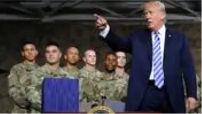 Pentagon'a yazdığı mektup sonrası görevden alınan komutan koronavirüse yakalandı Pentagon'a yazdığı mektup sonrası görevden alınan komutan koronavirüse yakalandı
