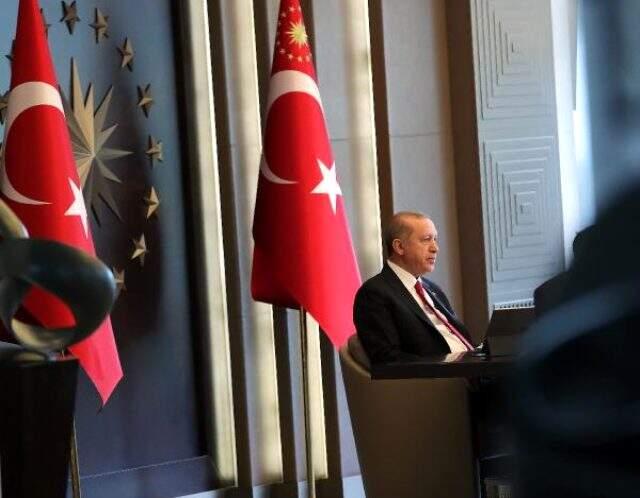 Son Dakika: Cumhurbaşkanı Erdoğan kabine toplantısı sonrası açıklamalarda bulunacak Son Dakika: Cumhurbaşkanı Erdoğan kabine toplantısı sonrası açıklamalarda bulunacak