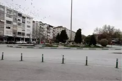 Trakya'da cadde ve sokaklar boş kaldı Trakya'da cadde ve sokaklar boş kaldı