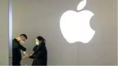 Ünlü teknoloji devi Apple, sağlık çalışanları için maske üretimine başladı Ünlü teknoloji devi Apple, sağlık çalışanları için maske üretimine başladı