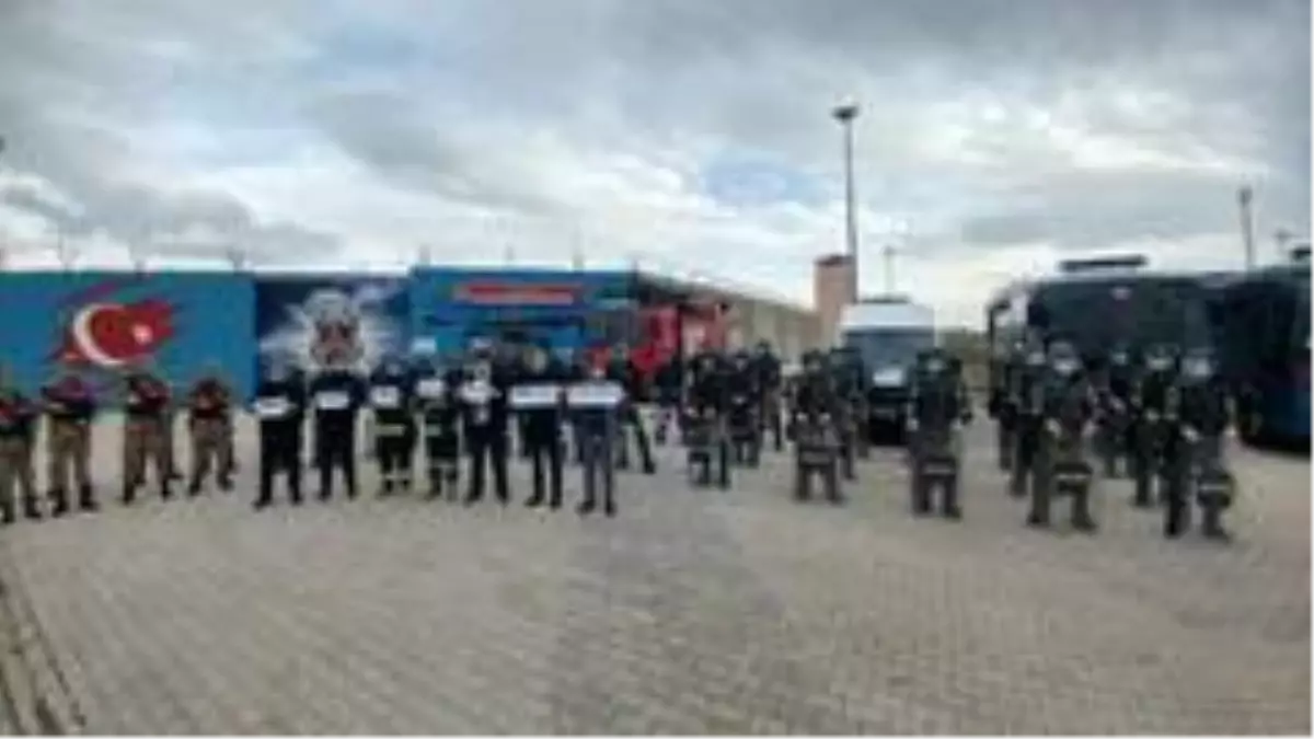 Cezaevi görevlilerinden 'evde kal' çağrısı