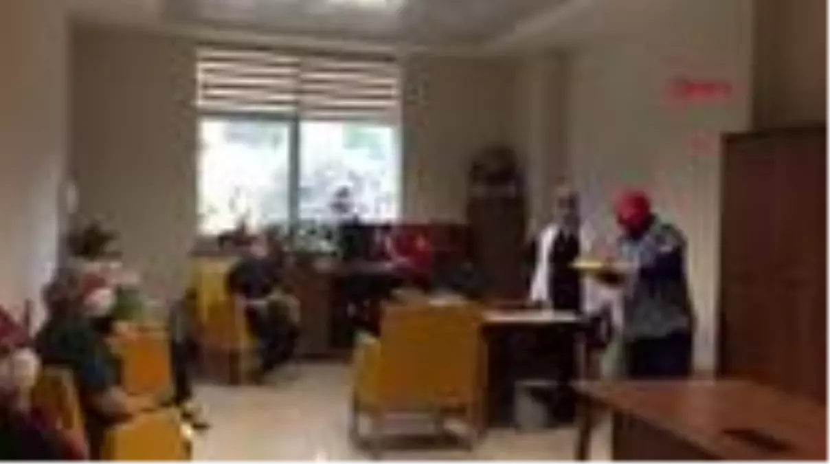 MANİSA Minik Bilge yürekleri ısıttı