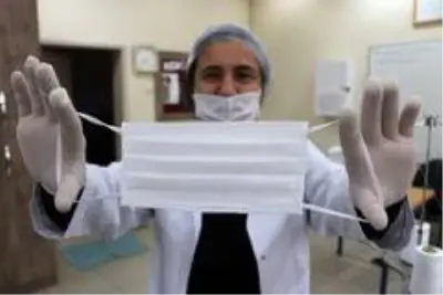 Maske fabrikası gibi lise: Günde 6 bin maske üretecek
