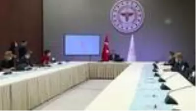 Sağlık Bakanı Koca: ’İzolasyon kuralına şimdi şehir şehir uymamız zorunludur’