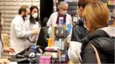 Son Dakika: Marketlerde ve eczanelerde parayla maske satılmayacak Son Dakika: Marketlerde ve eczanelerde parayla maske satılmayacak