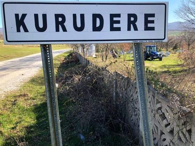 Trakya'da koronavirüs karantinasına alınan ilk köy Kurudere Köyü oldu Trakya'da koronavirüs karantinasına alınan ilk köy Kurudere Köyü oldu
