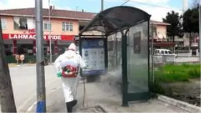 Başiskele'de ilaçlama çalışmaları aralıksız sürüyor Başiskele'de ilaçlama çalışmaları aralıksız sürüyor