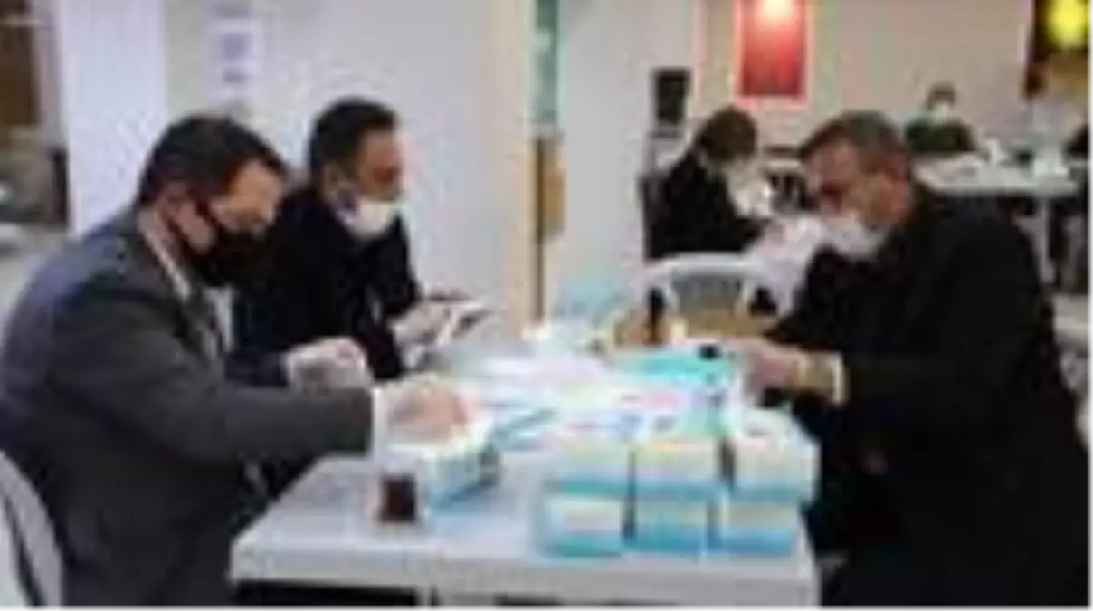 Çubuk'ta Kovid-19 tedbirleri uygulanıyor