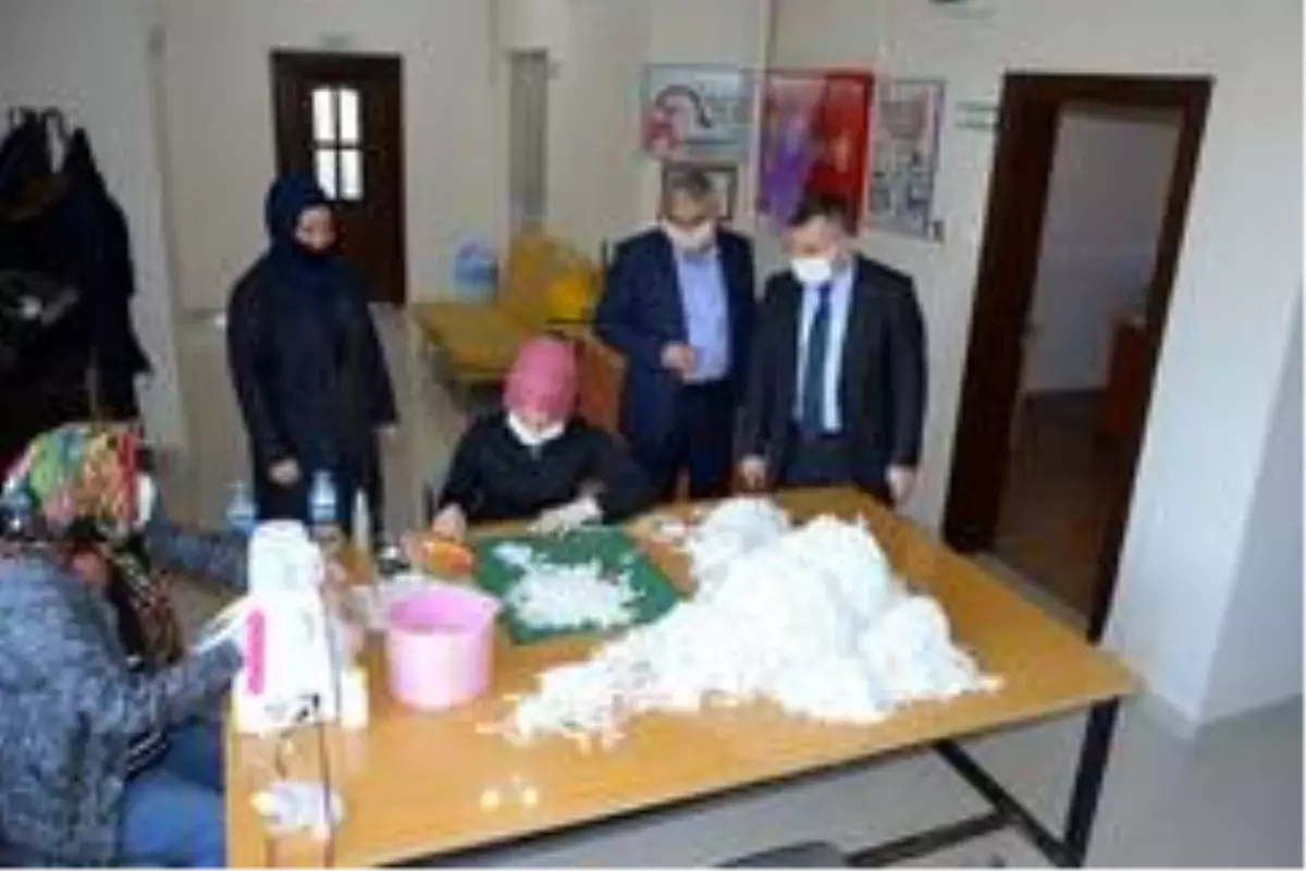 Havza'da maske üretimi