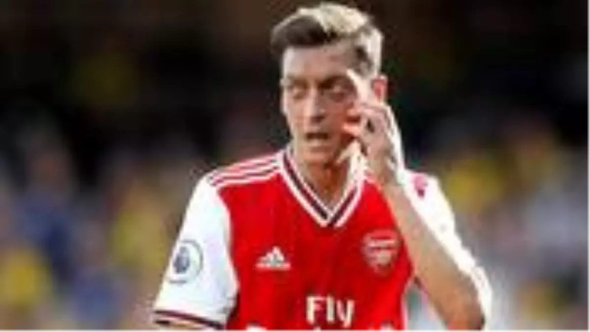 Mesut Özil'in menajeri maaş kesintisini kabul etmiyor