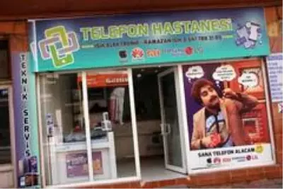 (ÖZEL) Telefon tamircisinden korona virüse karşı sıra dışı önlem