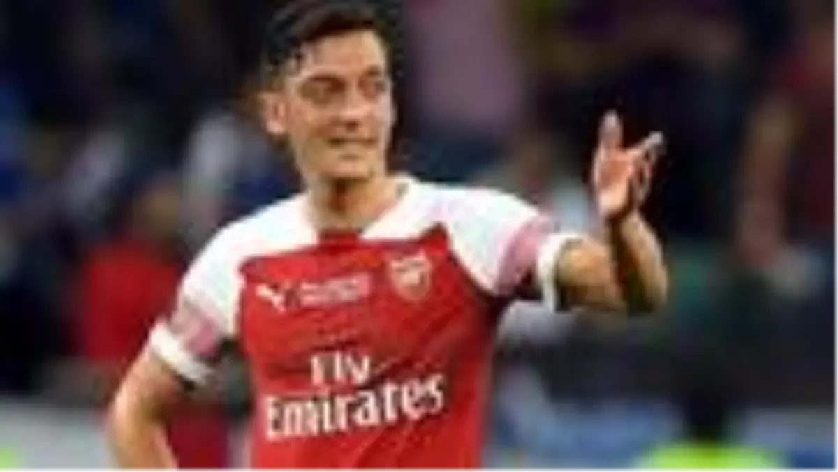 Premier Lig'de maaş krizi! Mesut Özil'in menajerinden sert sözler