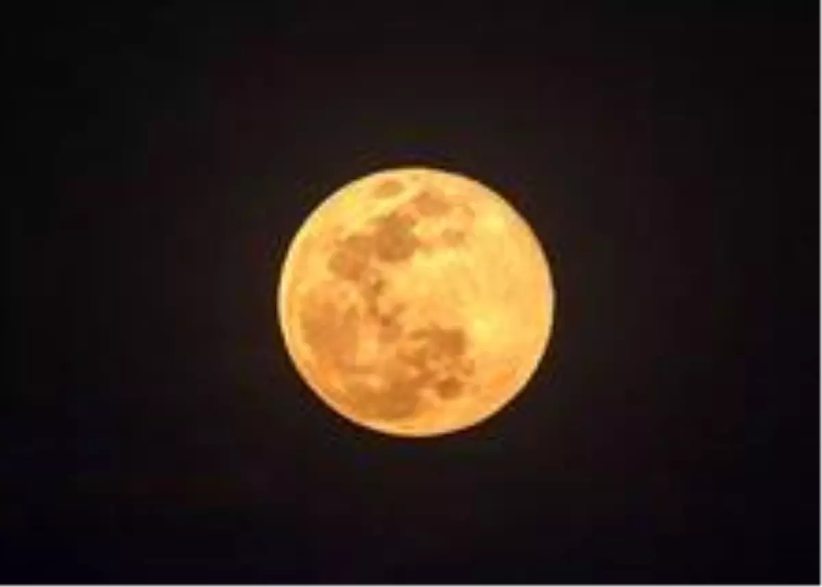 Süper Ay Çin'de görüntülendi