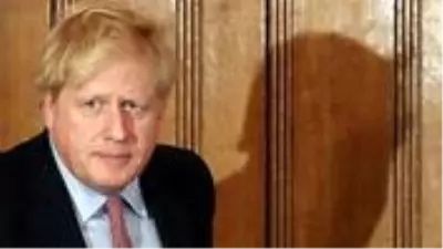 Yoğun bakıma kaldırılan İngiltere Başbakanı Boris Johnson, tedaviye cevap verdi Yoğun bakıma kaldırılan İngiltere Başbakanı Boris Johnson, tedaviye cevap verdi