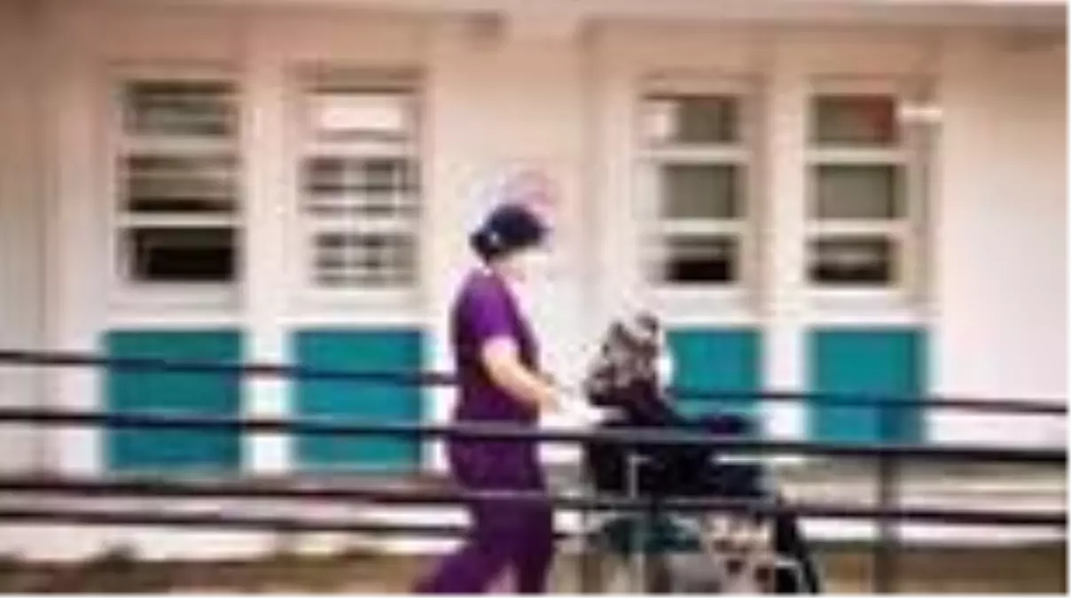 76 yaşındaki kadın koronayı yendi