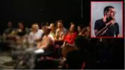 Atatürk ve Mevlana'yı aşağılayan stand-up'çı için yakalama kararı çıkarıldı Atatürk ve Mevlana'yı aşağılayan stand-up'çı için yakalama kararı çıkarıldı