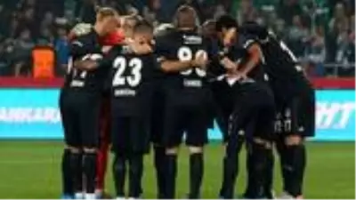 Beşiktaş'ta Rebocho ile yollar ayrıldı Beşiktaş'ta Rebocho ile yollar ayrıldı