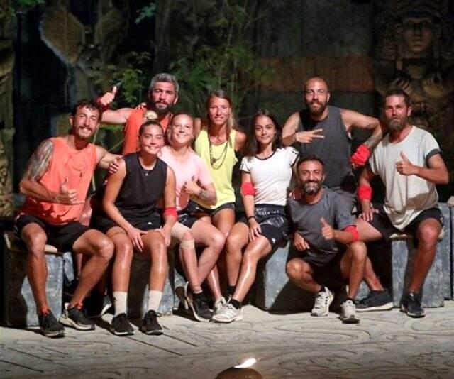 Birleşme partisinden bahseden Acun Ilıcalı'dan Survivor kararı: Eşit olmadığı için takımları karıştıracağız