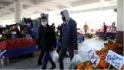 Çubuk'ta semt pazarlarında Kovid-19 tedbirleri artırıldı