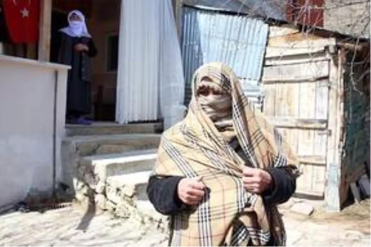 Eşinin mevlidi için ayırdığı parayı Milli Dayanışma Kampanyası'na bağışladı