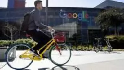 Google, çalışanlarına son zamanların popüler video konferans uygulaması Zoom'u yasakladı Google, çalışanlarına son zamanların popüler video konferans uygulaması Zoom'u yasakladı